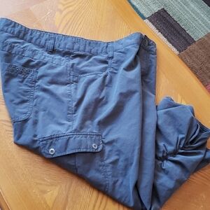 Woolrich ruched cargo cropped Capri Outdoor hiking pants